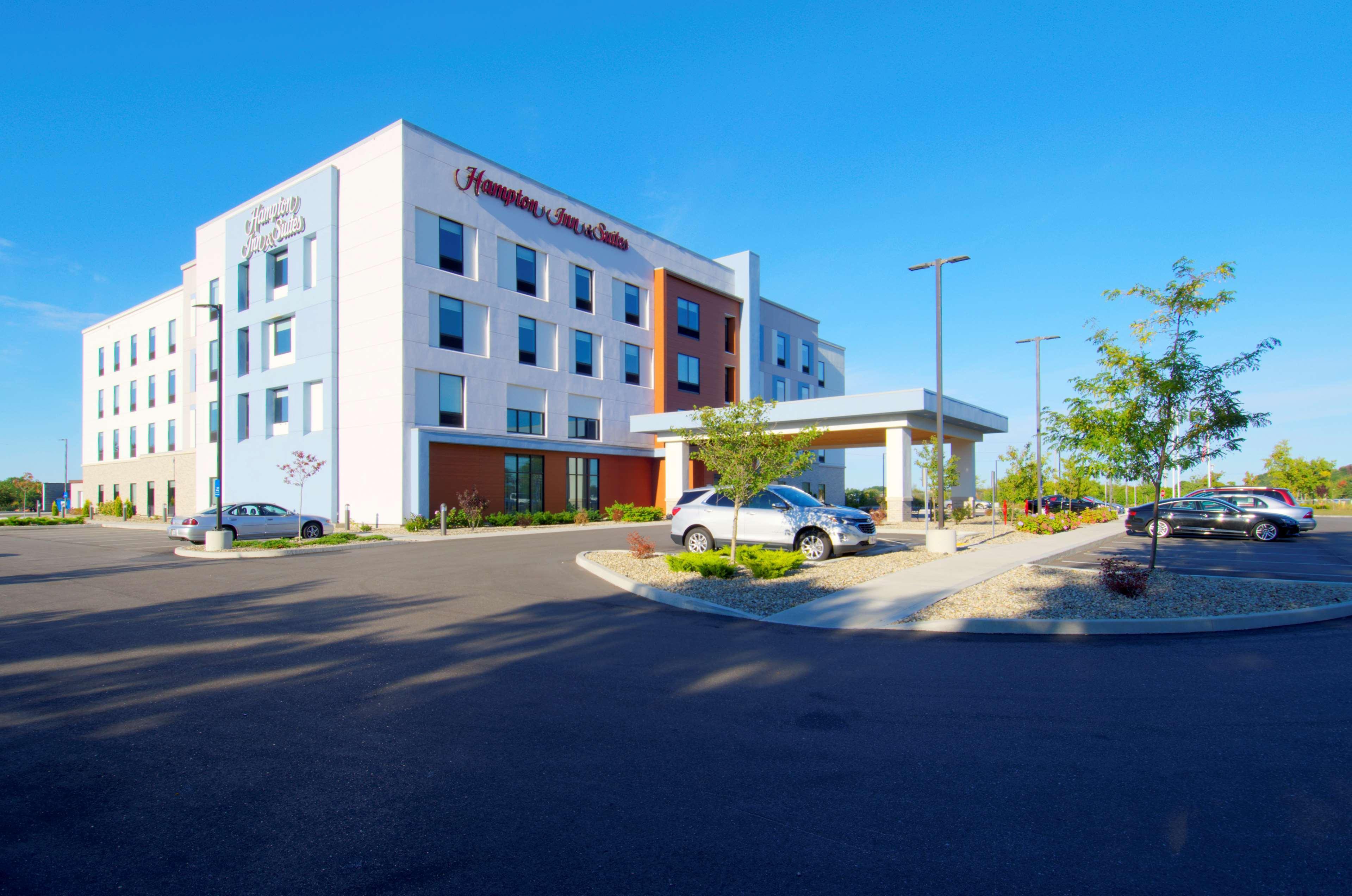 Hampton Inn & Suites Portland West Bagian luar foto