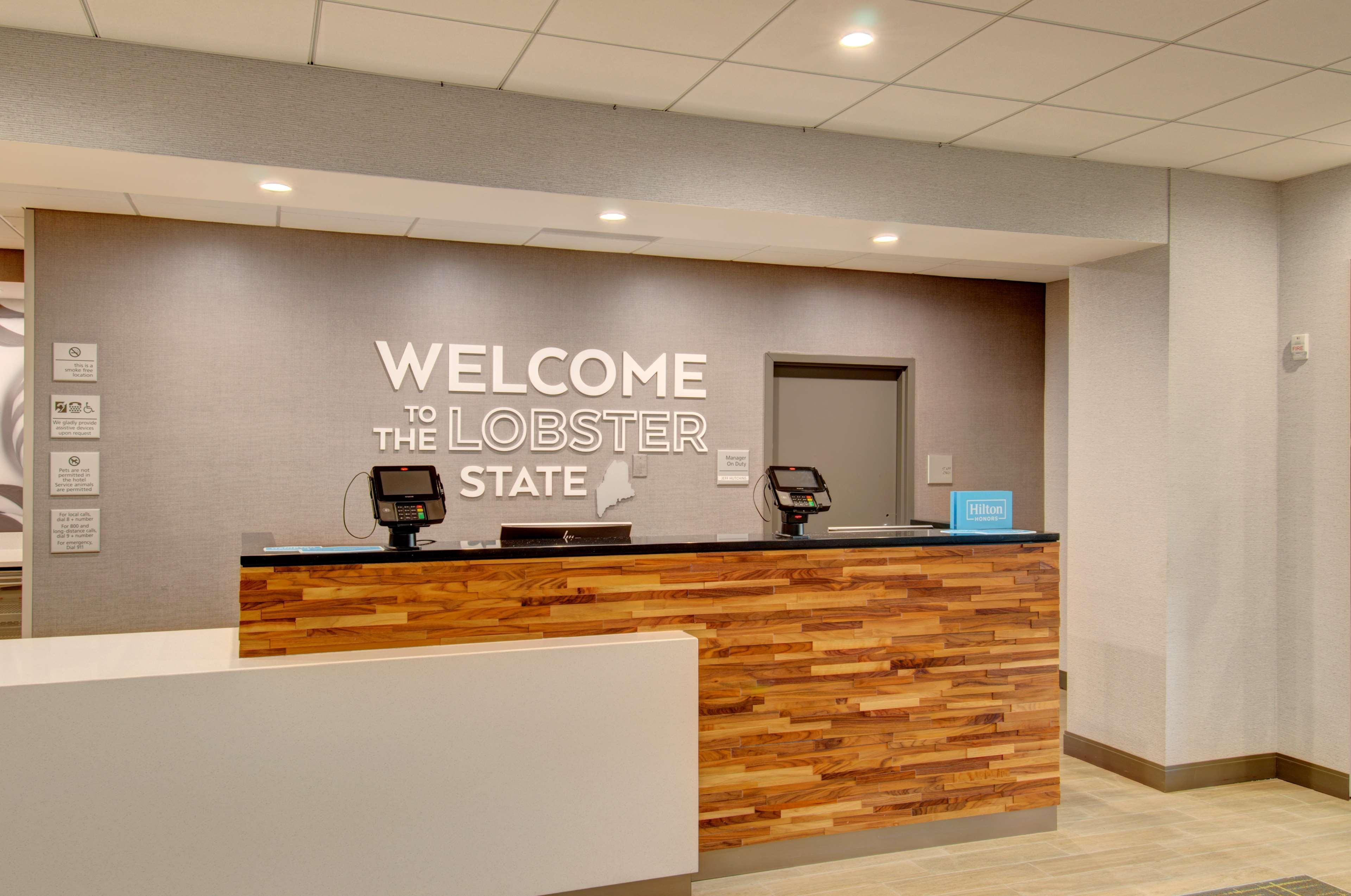Hampton Inn & Suites Portland West Bagian luar foto