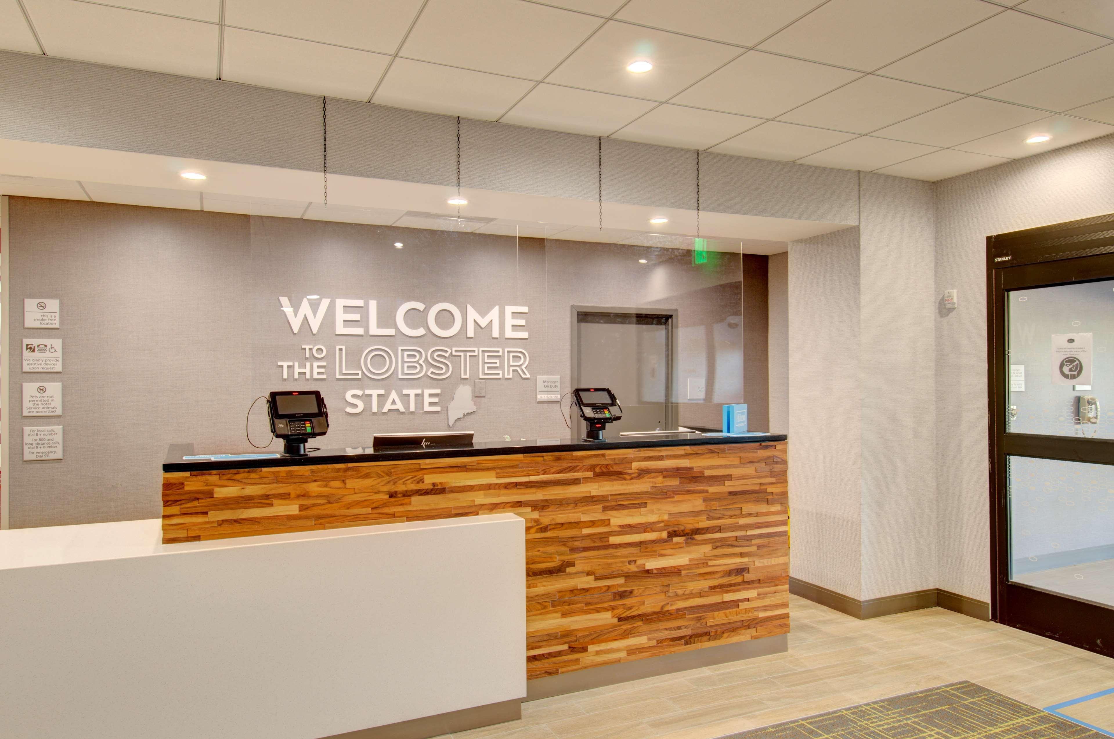Hampton Inn & Suites Portland West Bagian luar foto