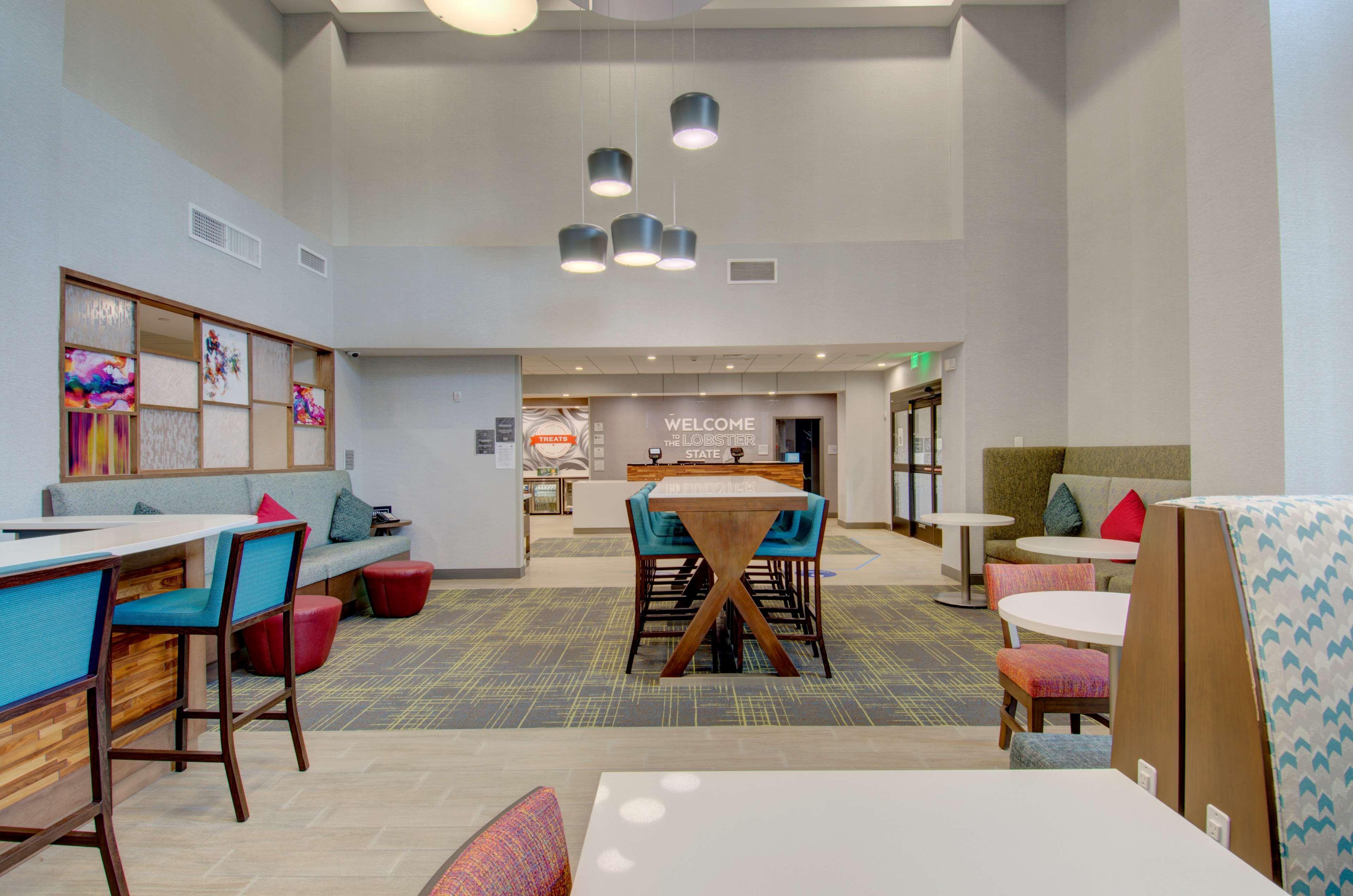 Hampton Inn & Suites Portland West Bagian luar foto